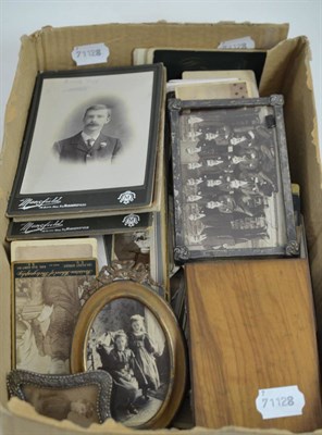 Lot 510 - Collection of cartes de visite, photographs, etc