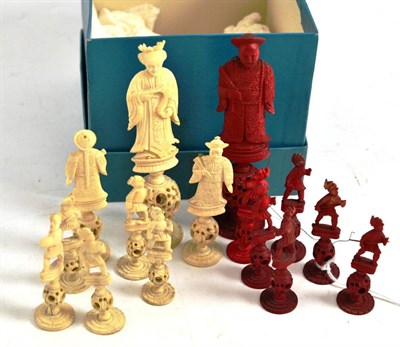 Lot 654 - Late 19th/early 20th century Cantonese ivory chess set lacking board