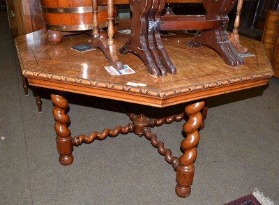 Lot 1418 - Mid-19th century walnut octagonal table