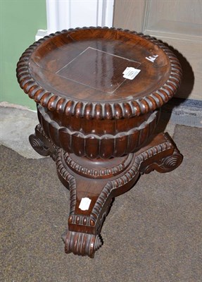 Lot 1521 - A Georgian rosewood low pedestal with dished top in the Gillows style