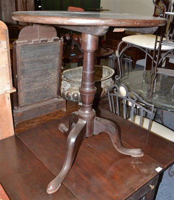 Lot 1744 - A Georgian mahogany pedestal table