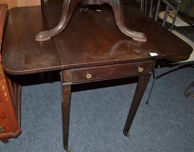 Lot 1745 - A George III mahogany Pembroke table