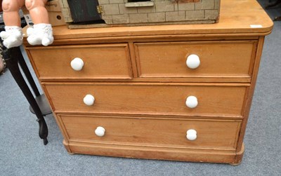 Lot 1770 - Victorian pine four drawer dressing chest