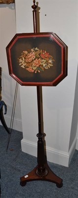 Lot 1834 - Early 19th century mahogany polescreen attributed to Gillows