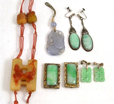 Lot 26 - A small quantity of jade and other items, mainly Chinese, including; a lilac coloured pendant...