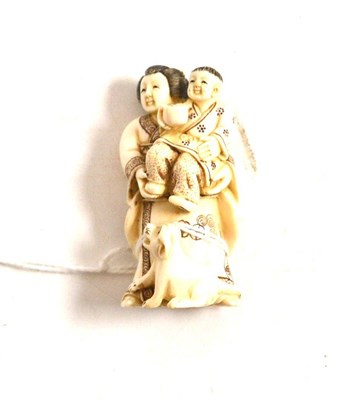 Lot 183 - Japanese ivory netsuke, modelled as two figure with a dog, circa 1900