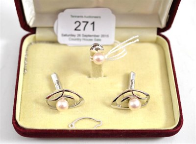 Lot 271 - Mikimoto silver and cultured pearl cufflinks and tiepin set, cased