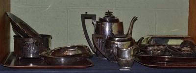 Lot 411 - A silver three piece composite tea and coffee service, each piece of oval form with gadrooned lower