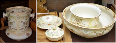 Lot 700 - Crown Devon wash basin, chamber pot, soap dish and matching water pale