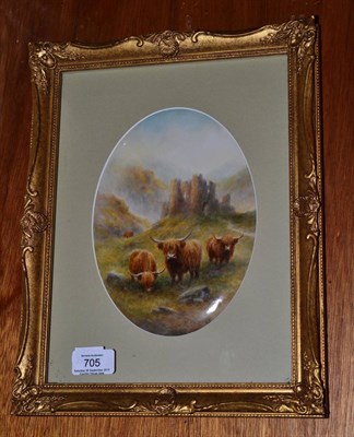 Lot 705 - Fine Art ceramic painting oval plaque, painted Milwyn Holloway with Highland cattle