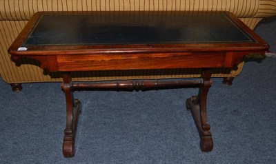 Lot 1649 - Victorian rosewood library table