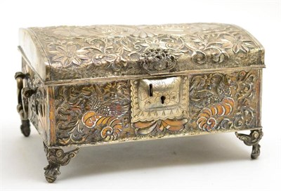 Lot 97 - A silver plated casket, embossed with a coat of arms, diameter 26cm