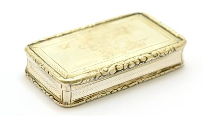 Lot 187 - A silver snuff box, maker's mark NM for Nathaniel Mills