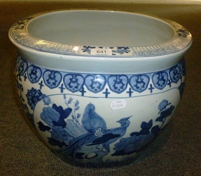Lot 641 - An Early 20th Century blue and white jardiniere, height 35cm