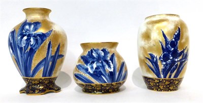 Lot 76 - * A Royal Doulton Flow Blue ovoid vase, 18cm; a similar vase, 16cm; and a smaller vase, 11cm (3)