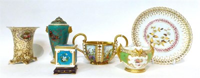 Lot 124 - * A Copeland & Garrett cream ground trumpet vase; a Minton aesthetic square box and cover,...