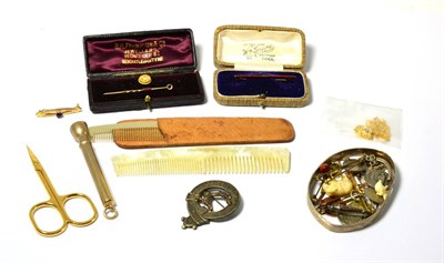 Lot 246 - A 9ct gold pencil, maker's mark SM&Co for Sampson Morden, 9ct gold cased stick pin, etc