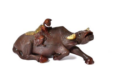 Lot 342 - A late 19th/early 20th century figure of an ox, 34cm wide