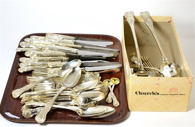 Lot 357 - A harlequin service of Kings pattern silver flatware