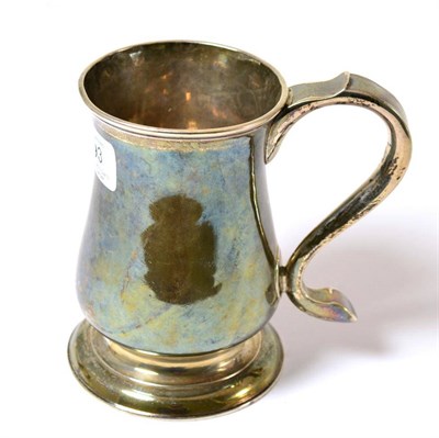 Lot 493 - A George III silver mug John Langlands, Newcastle 1770