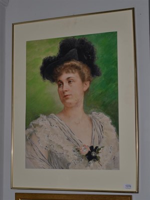 Lot 1076 - Fernand Toussaint (1873-1956) Portrait of an elegant lady, head and shoulders wearing a black...