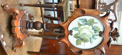 Lot 1479 - A Victorian mahogany tripod table/pole screen