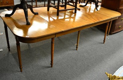 Lot 1648 - A George III mahogany dining table