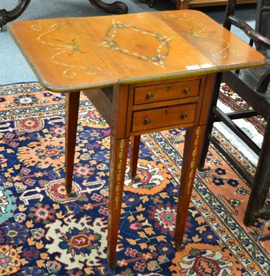 Lot 1654 - An Edwardian satinwood Pembroke table