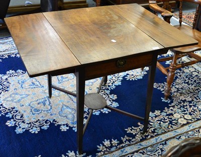 Lot 1683 - A George III mahogany Pembroke table