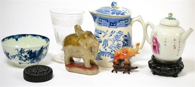 Lot 122 - ^A Wedgwood Willow pattern jug and cover, a Chinese wine pot and cover, an early 19th century...