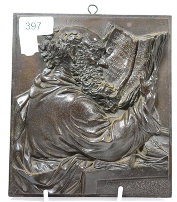 Lot 397 - A cast bronze relief decorated plaque, depicting a gentleman, 20.5cm high