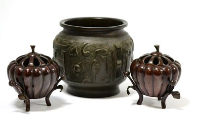 Lot 401 - A pair of bronze censers and jardiniere