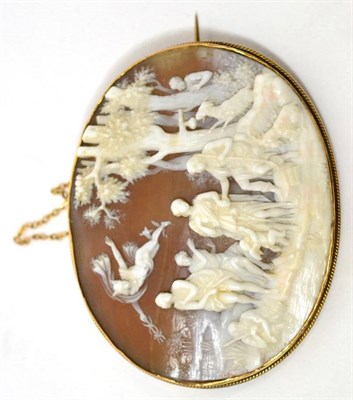 Lot 632 - A shell cameo brooch, the oval cameo depicting a pastoral scene, signed to the reverse 'Lamont...