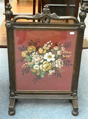 Lot 1451 - A 19th century oak fire screen