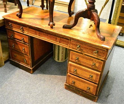 Lot 1454 - Aesthetic movement pedestal desk